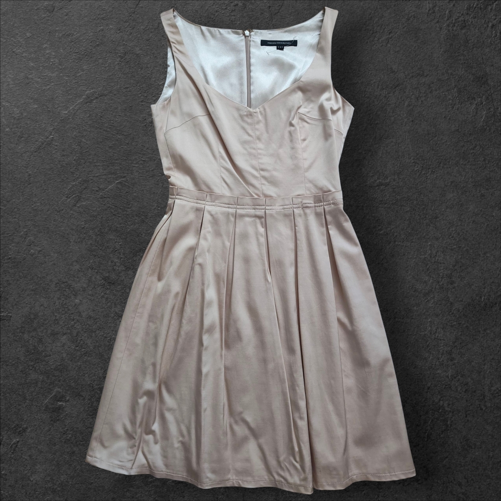 Brand New Elegant Silvery Pink Sleeveless Dress